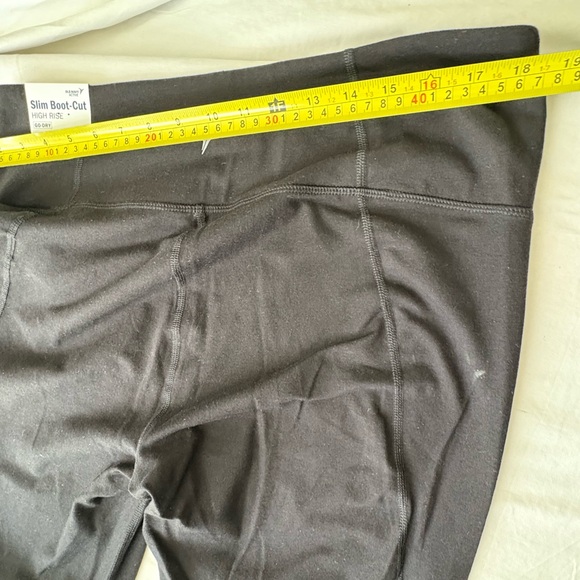 Old Navy Black Women's Leggings - Picture 6 of 6